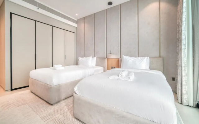 Picturesque Balcony and Beach Haven at Address JBR