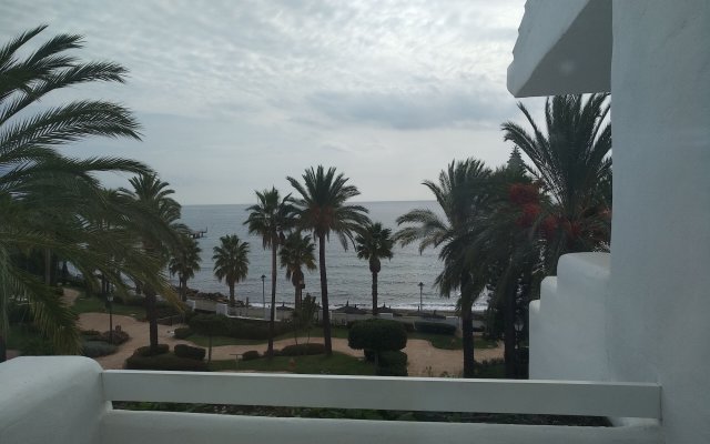 H10 Estepona Palace Hotel