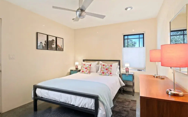 Casa Godzilla - Atomic Style in the Heart of Santa Fe