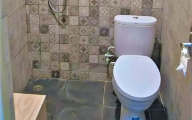 Shakti Beach Hotel & Resort