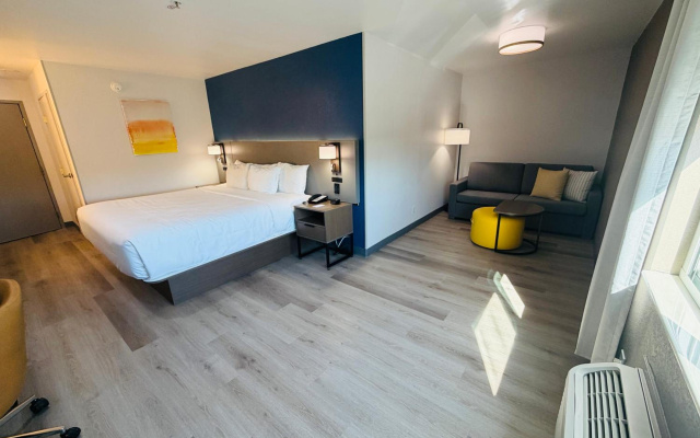 Comfort Inn Fontana