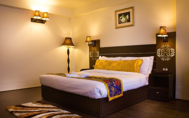Hotel Royal Orchid & Spa