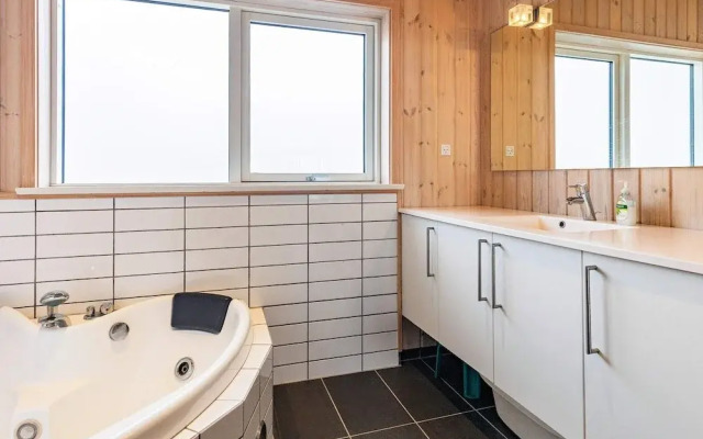 8 Person Holiday Home in Hals