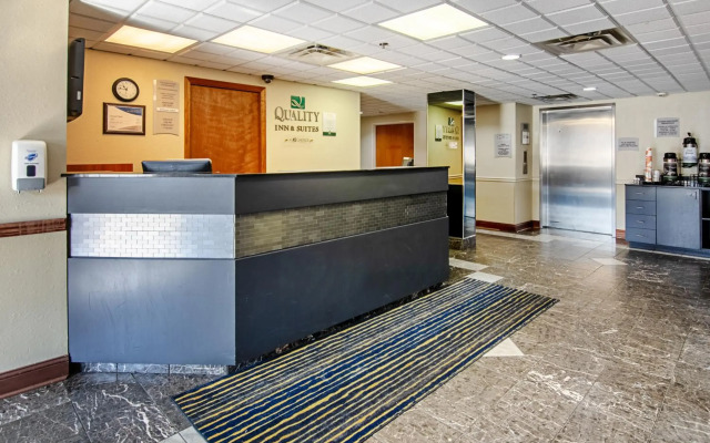 Quality Inn & Suites I-81 Exit 7