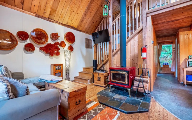 The Tree House Cottage