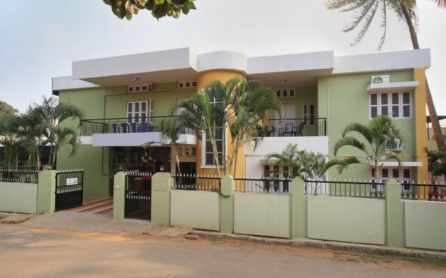 MSR Comforts by OYO Rooms