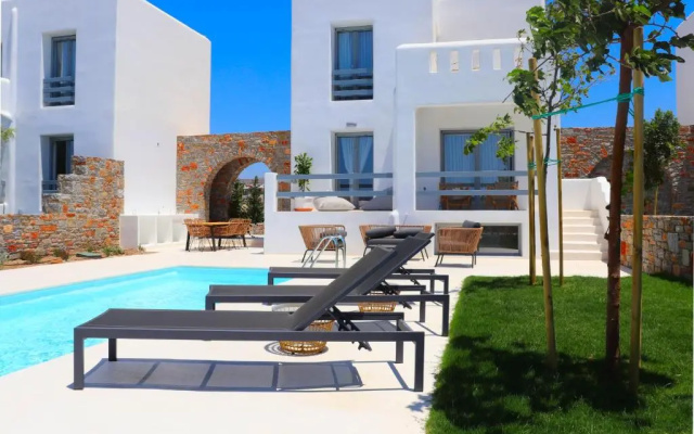 The Nine Graces - Kastraki Villas With Private Swimming Pool