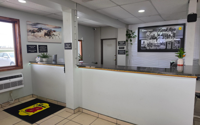 Travelodge by Wyndham Yankton