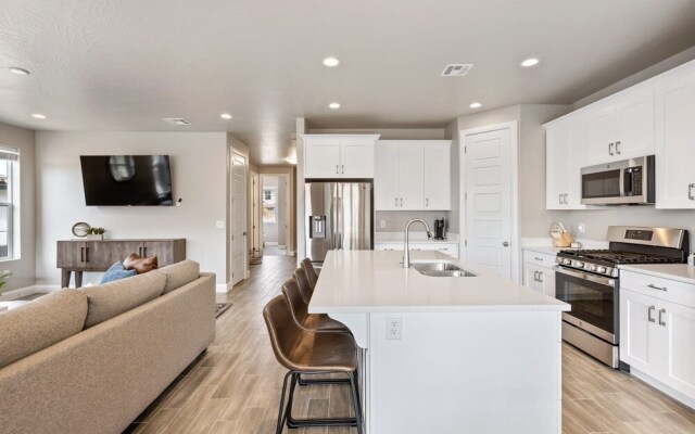 Grand Getaway 10 Bedroom Townhouse