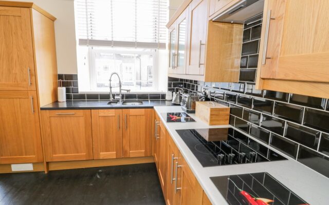 The Creel Apartment