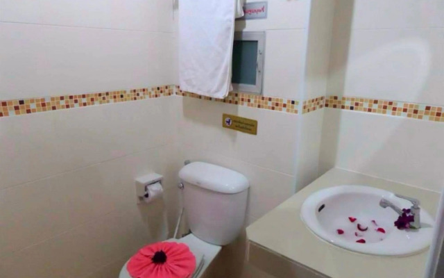 Thana Patong Guesthouse