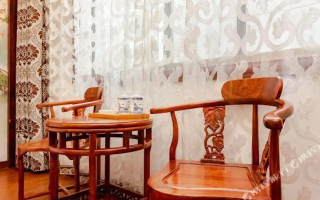 Xiushuixuan Courtyard Boutique Inn