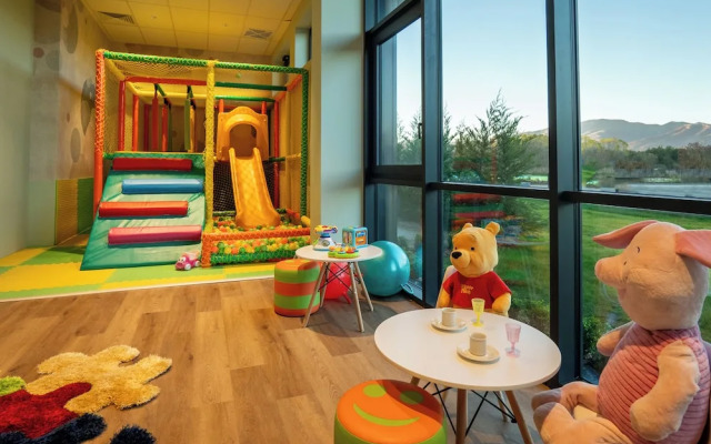 Atmosphere Hotel