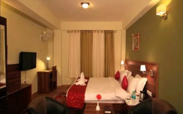 Hotel Shumbuk Homes