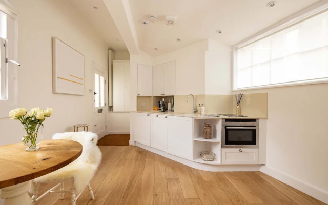 Charming One-bedroom Retreat in Historic Bath