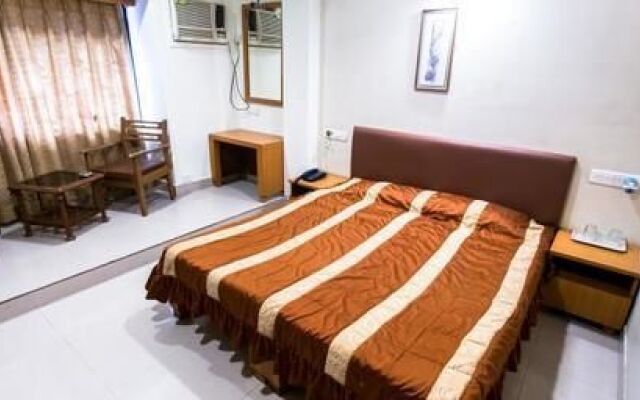 OYO Flagship 568 Bandra Mumbai