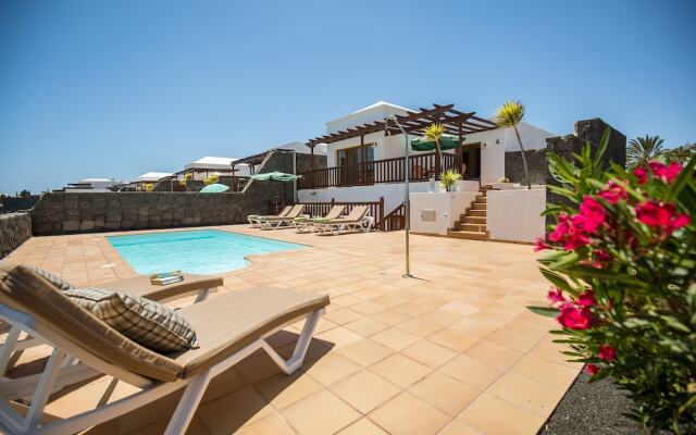 Luxury Villa Private Heated Pool 18
