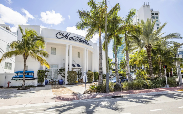 Oceanside Hotel and Suites