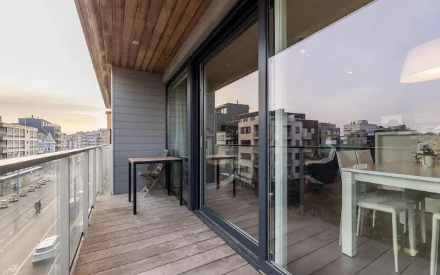 South-facing Apartment for 4 Guests