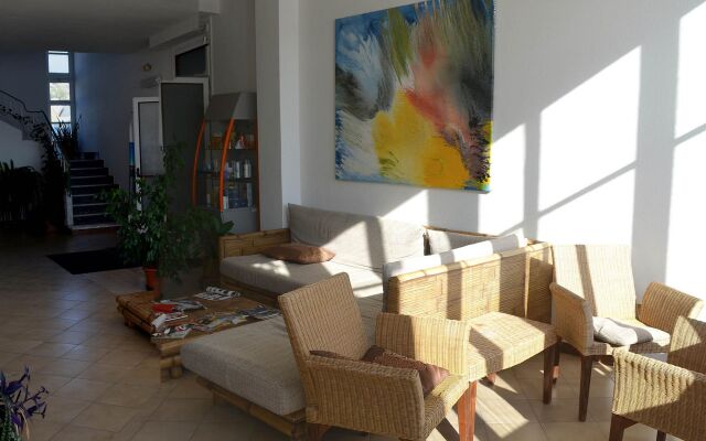 Calamosca Hotel