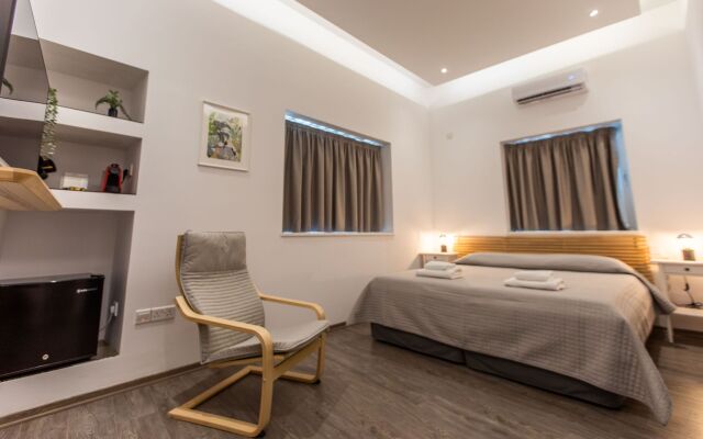 Eastmed Rooms Paphos
