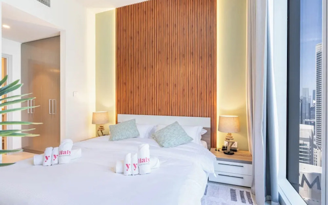 Lux 3BHK Burj Khalifa & fountain view