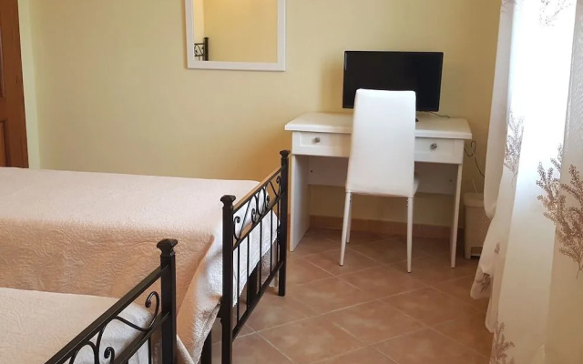 B&B Laguna