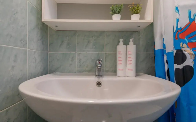 Sant Anselmo 30 - Kiss Art Studio