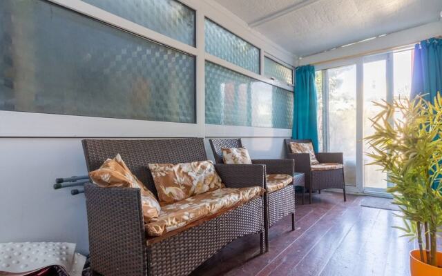 Authentic London - Four Bedroom Victorian House