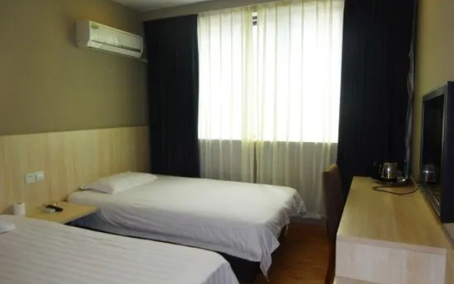 Yuejia Hotel (Shanghai Minhang Jiaoda)