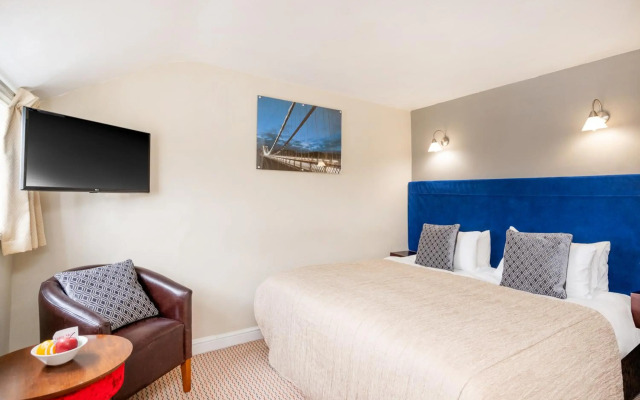 Clifton Hotel