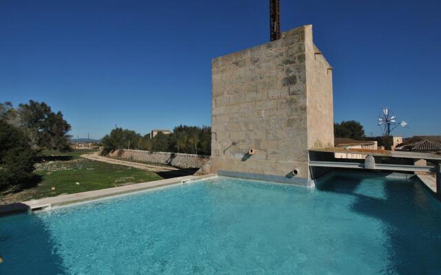 Belvilla by oyo Mansion