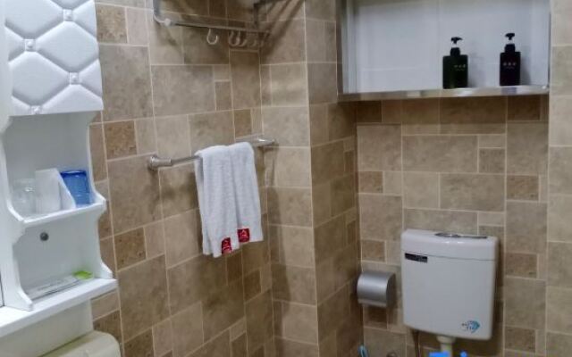 Shouyi Jiale Apartment (Luzhou Jiale Jinjie The Mixc)