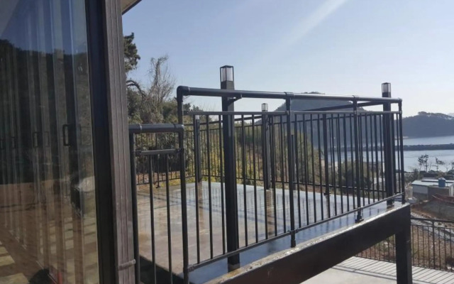Changwon Gwaengibada Pension
