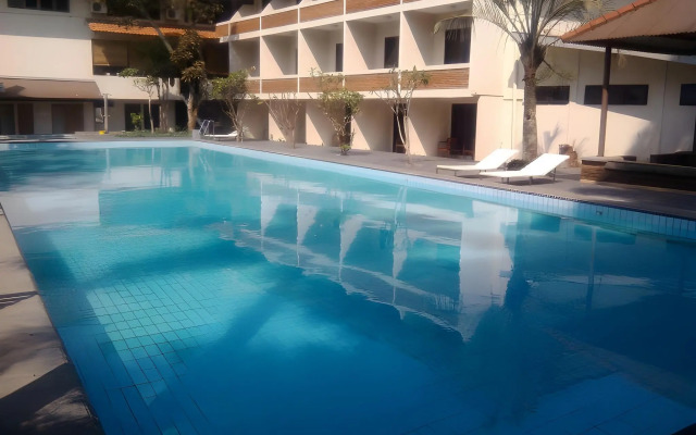 Hotel Augusta Garut
