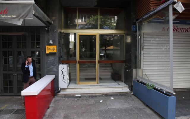 Your address in Koukaki