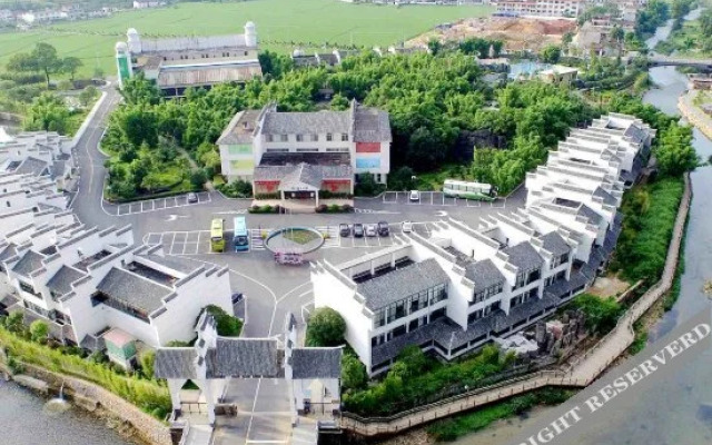 Rucheng Hot Spring Fuquan Resort