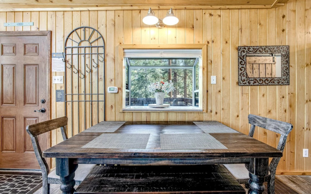 Castle Rock Cabin #178