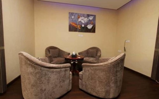 Raoum Inn Arar