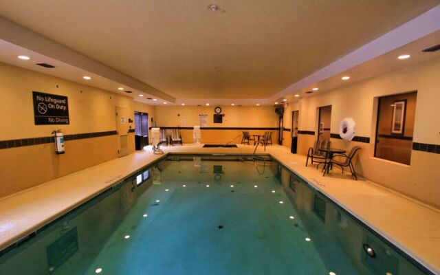 Hampton Inn & Suites Jacksonville - Beach Blvd/Mayo Clinic