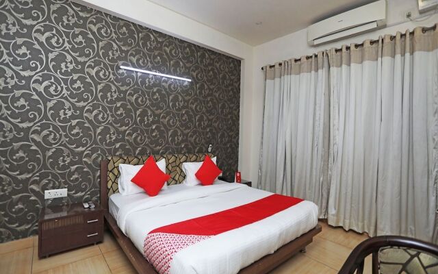 OYO 17257 Stay Inn