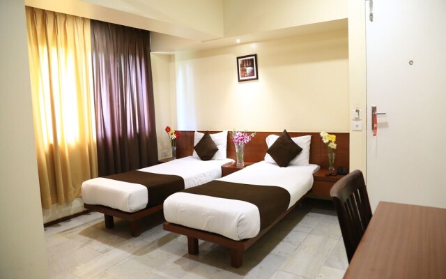 OYO 13771 Executive Residency