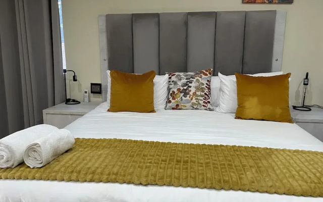 Casa Favorita
