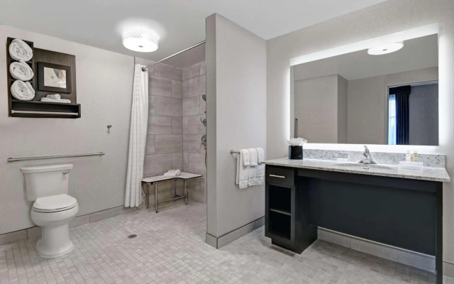 Homewood Suites by Hilton Edison Woodbridge