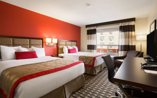 Ramada Edson