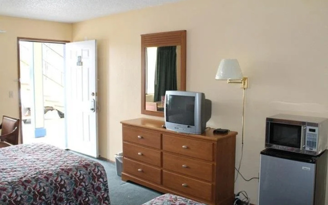 Sumner Motor Inn