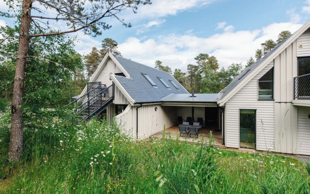 Otter Lodge