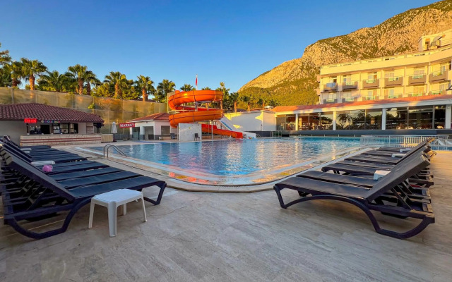 Transatlantik Beach Hotel