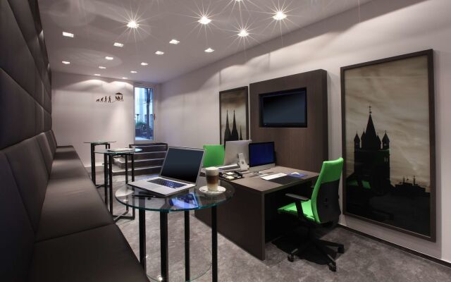 Lindner Hotel Cologne City Plaza, part of JdV by Hyatt