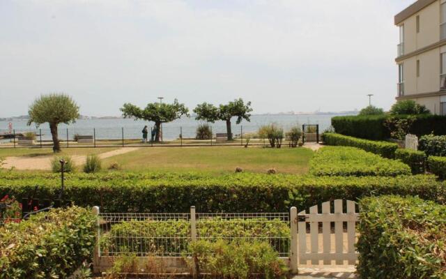 Appartement Balaruc-les-Bains, 2 pièces, 4 personnes - FR-1-503-116